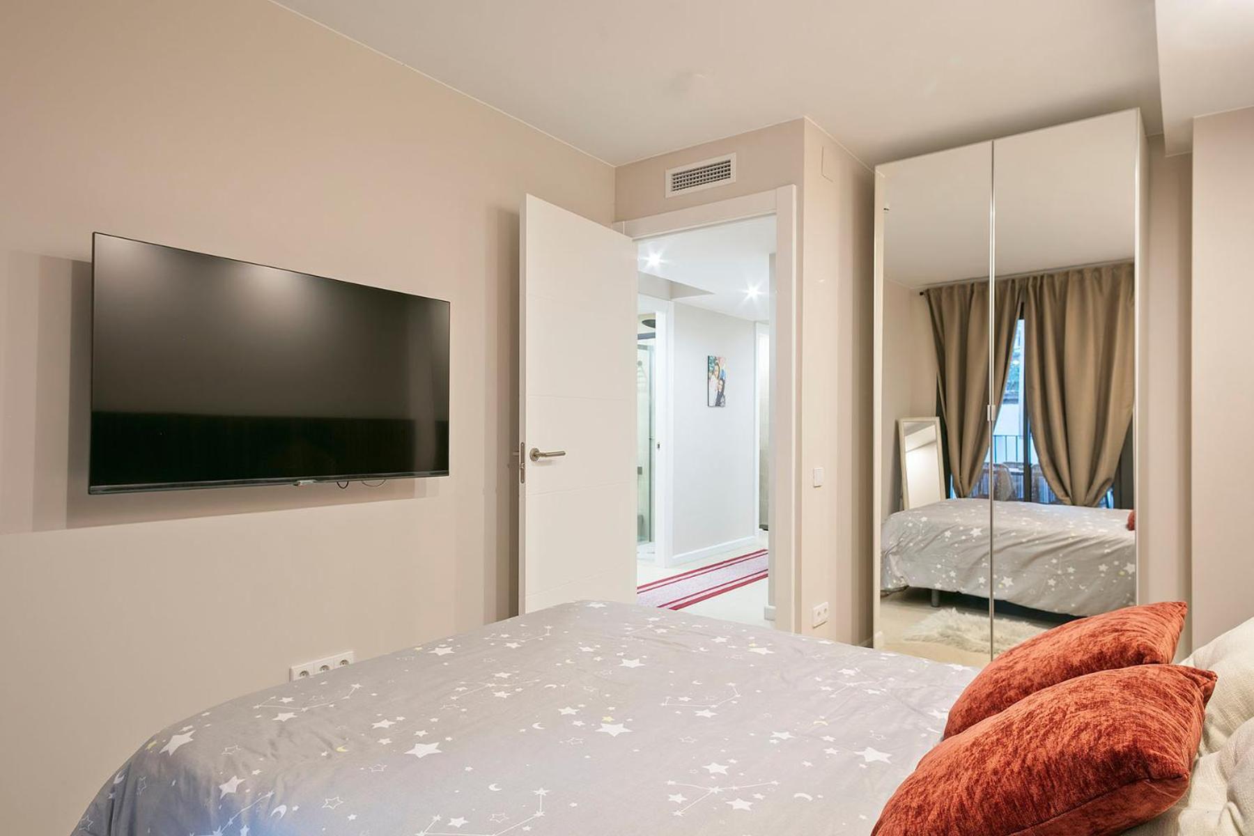 Your Home- Apartment Camp Nou 1 L'Hospitalet de Llobregat Exterior foto